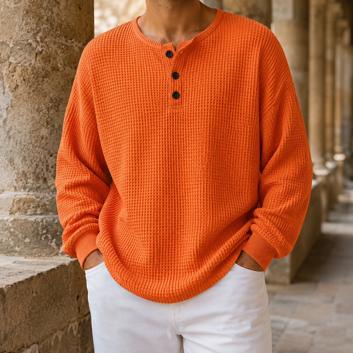 Waffelstrickpullover für Herren mit Henley-Ausschnitt, Vorderansicht