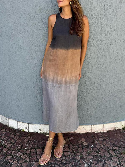 Langes Damenkleid mit fließender Passform in natürlichen Farben