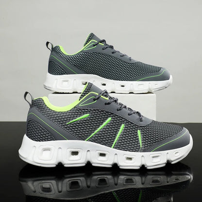 Herren-Laufschuhe mit leichtem Mesh-Obermaterial und flexibler Außensohle
