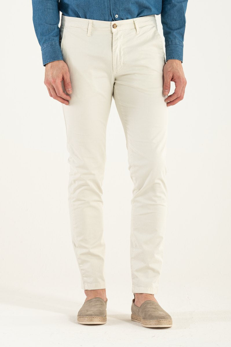 Herren Hose mit geradem Bein und Seiten- & Gesäßtaschen