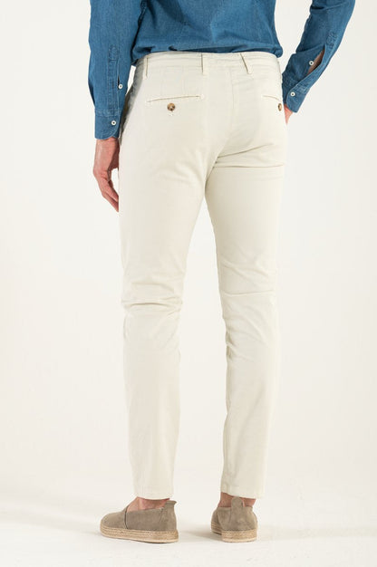 Herren Hose mit geradem Bein und Seiten- & Gesäßtaschen