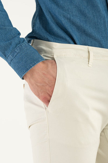 Herren Hose mit geradem Bein und Seiten- & Gesäßtaschen