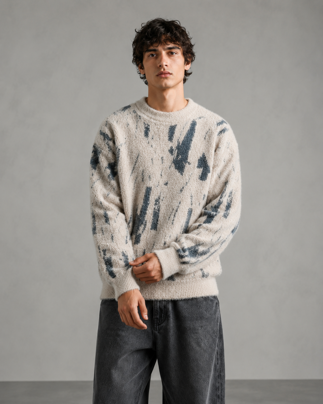 Herren-Strickpullover in entspannter Passform von vorne