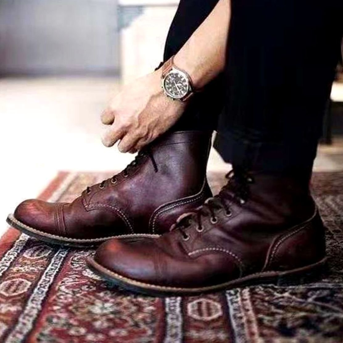 Herren-Winterstiefel mit Warmfutter und klassischer Schnürung