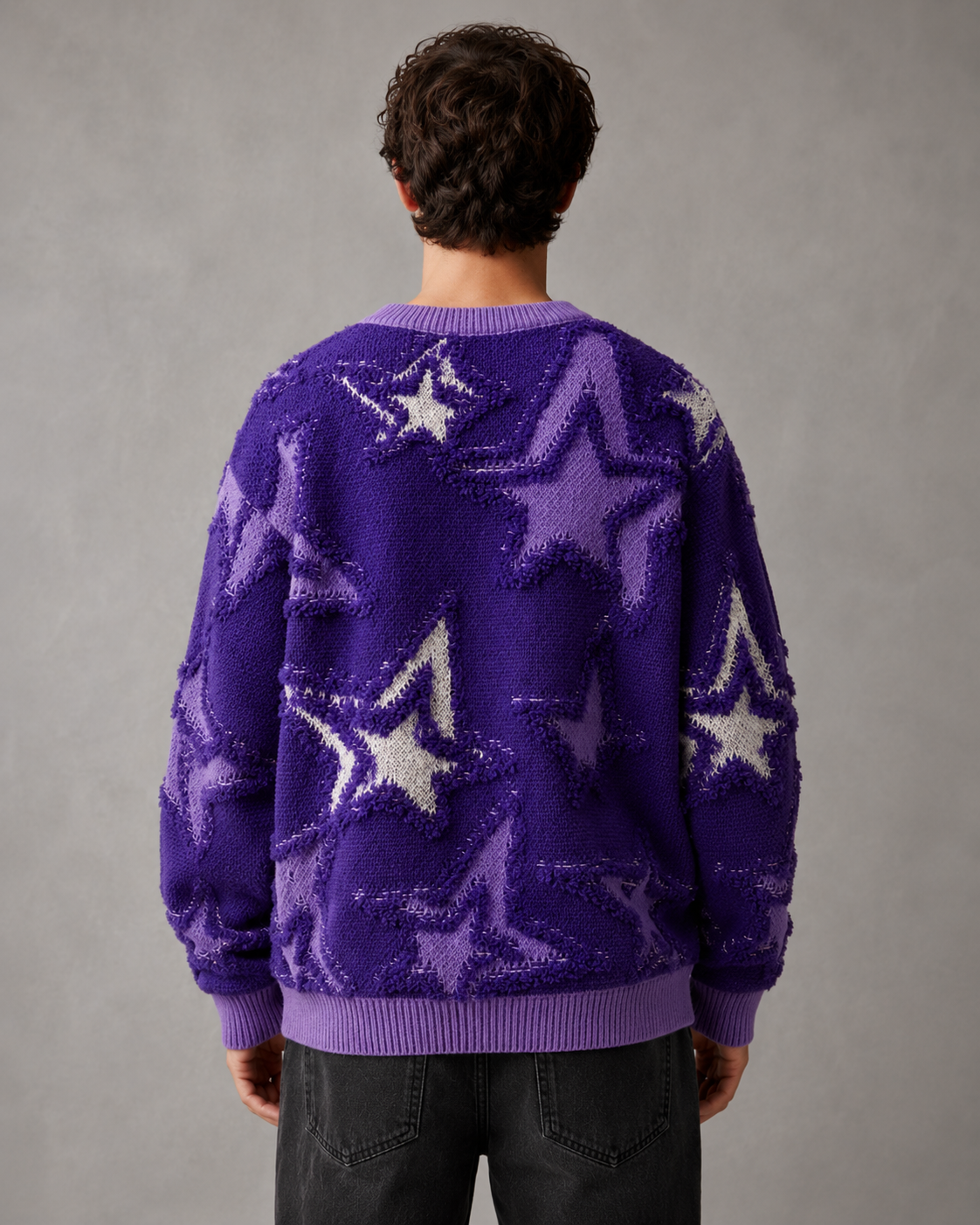 Herrenpullover mit Sternenmuster und bequemem, entspanntem Schnitt