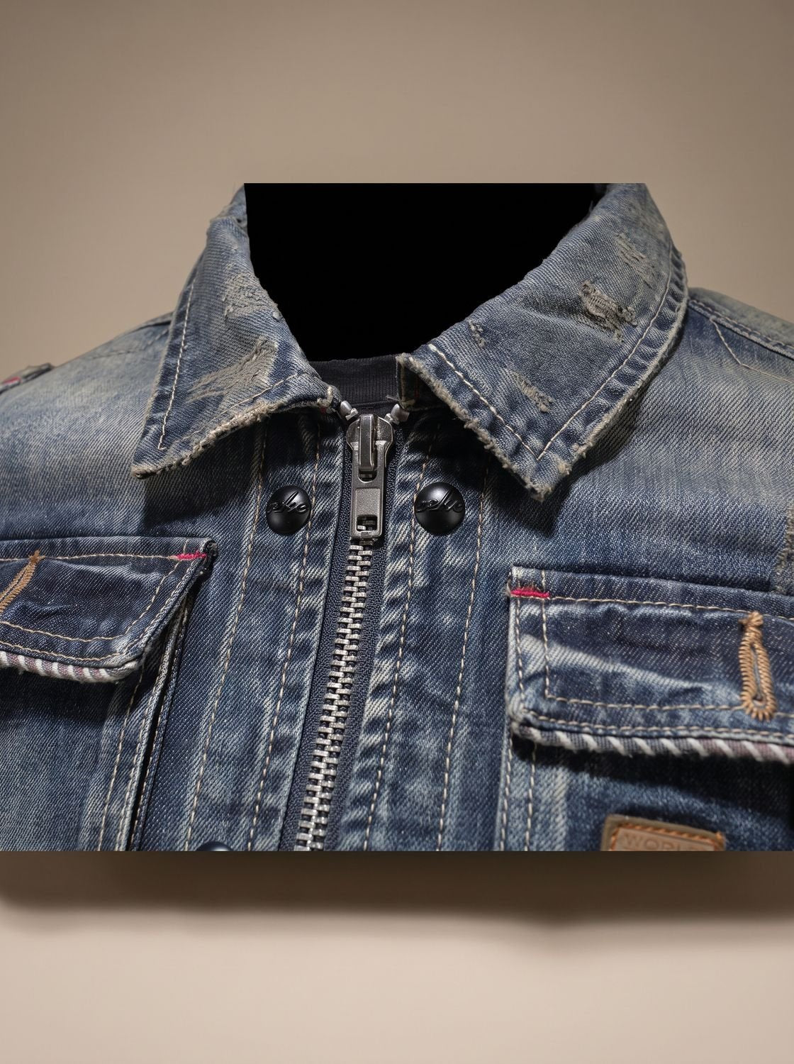 Herren-Jeansjacke als lässige Jacke für vielseitige Alltagslooks