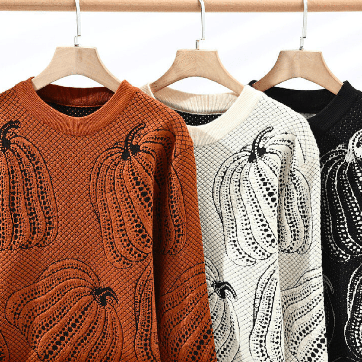Damen-Strickpullover für den Herbst mit Kürbismuster und grober Webstruktur