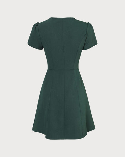 Damen Minikleid mit V-Ausschnitt, Knopfleiste und A-Linien-Silhouette, Kurzarm