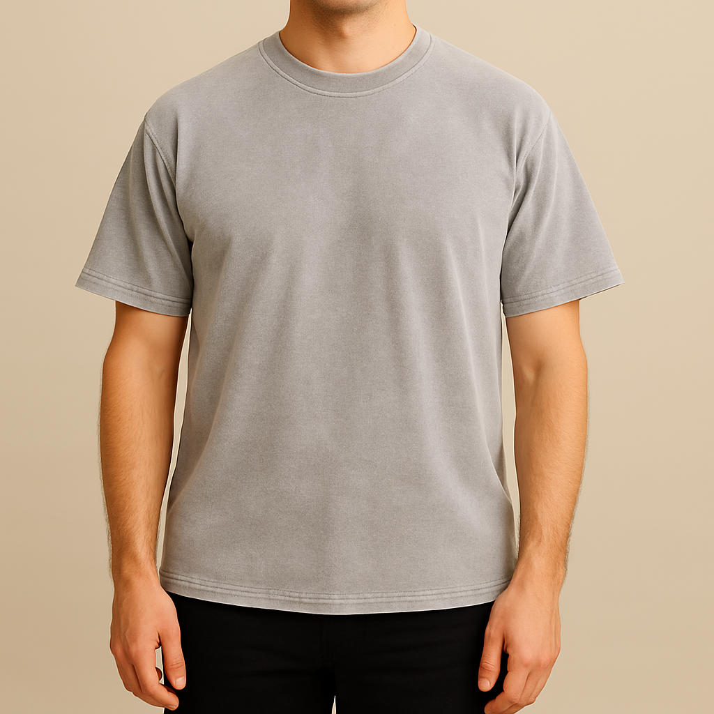Men's T-shirt straight cut with crew neck – vintage look