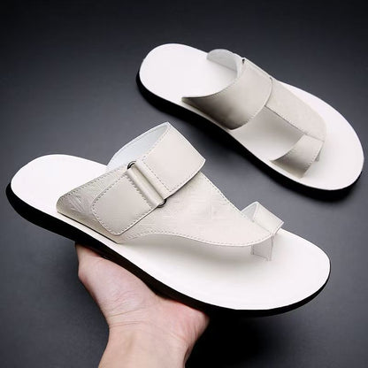 Herren-Sommersandalen Mit Zehenschlaufe, Fersenriemen, Konturiertem Fußbett Und Strukturiertem Obermaterial