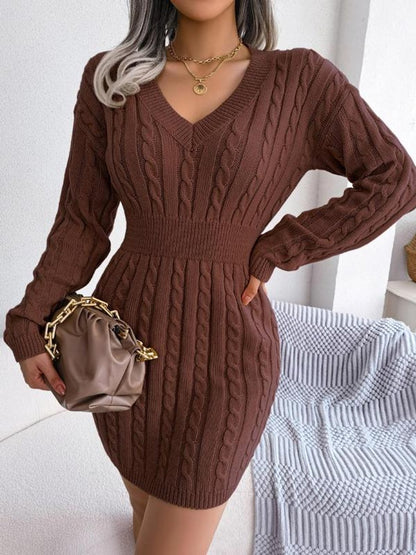 Elegantes Damen-Strickkleid für Alltag und besondere Anlässe