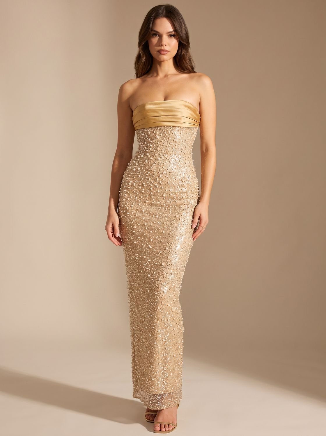 Goldenes Pailletten-Maxikleid für Damen mit schulterfreiem Ausschnitt und figurbetontem Schnitt
