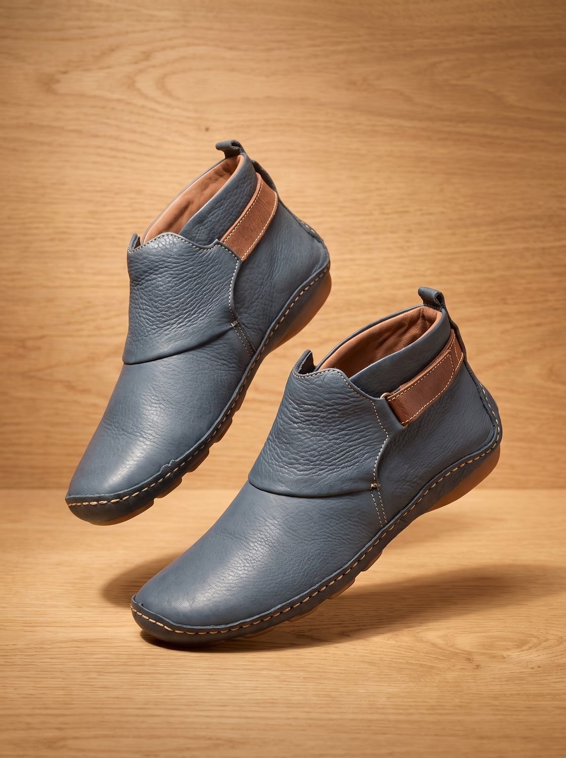Detailansicht des bequemen Schlupfeinstiegs der Stiefeletten