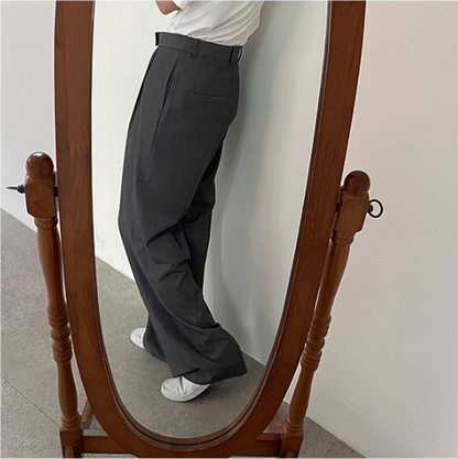 Herren Weitbeinhose mit Faltendetails und lockerer Silhouette – Asiatische Passform