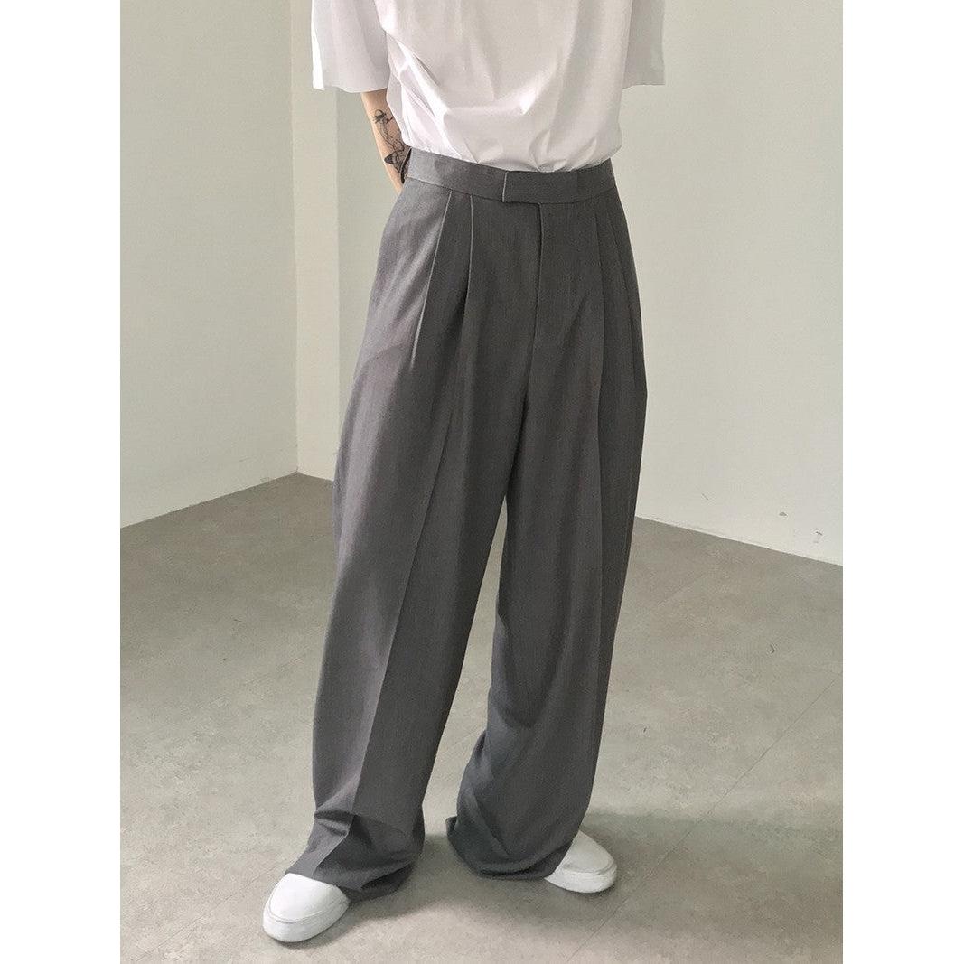 Herren Weitbeinhose mit Faltendetails und lockerer Silhouette – Asiatische Passform