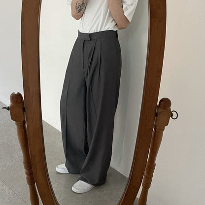 Herren Weitbeinhose mit Faltendetails und lockerer Silhouette – Asiatische Passform