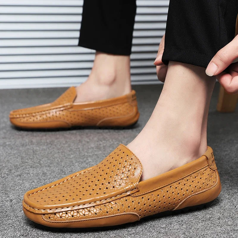 Schlichter Schuh für einen modernen Smart-Casual-Look